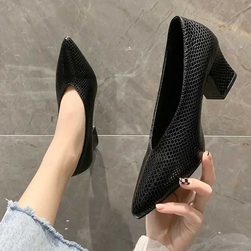High Quality Sexy Pointed Toe Womens Shoe Designer High Heels Fad Leather Shoes Trend New Luxury Party Pump Shallow Zapatos Mujer T241024