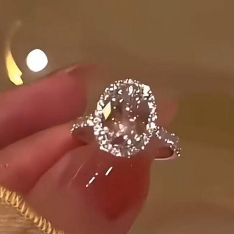 5CT Choucong Gorgeous Sparkling Wedding Rings Luxury Jewelry Real 100% 925 Sterling Silver Oval Cut Dove Egg Moissanite Diamond Eternity Women Bridal 