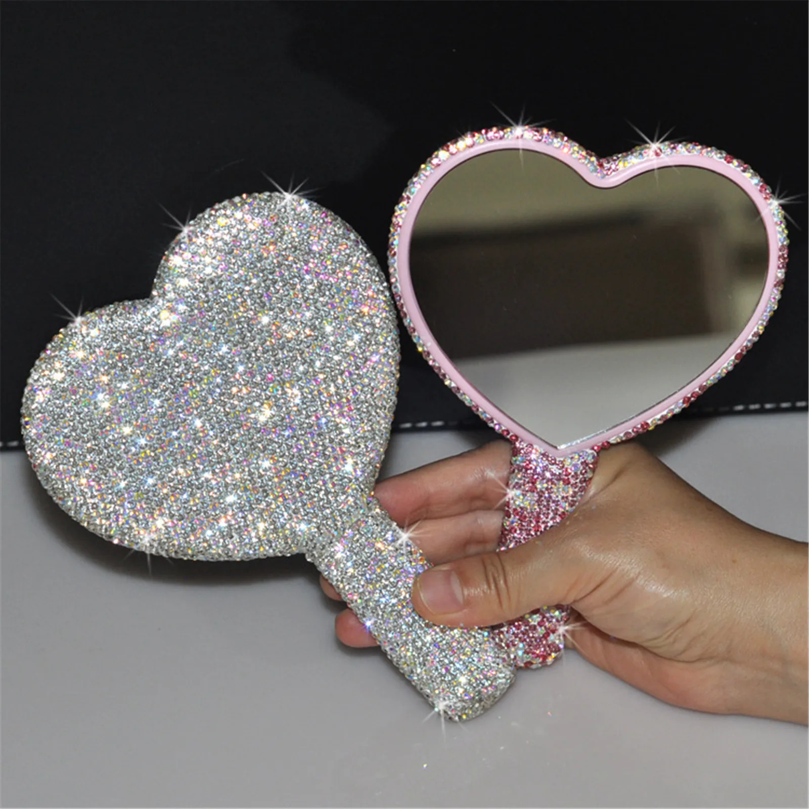 Diamond Handheld Makeup Mirror Love Heart Female Handle Cosmetic Beauty Tools Vanity Girls Make Up 241024