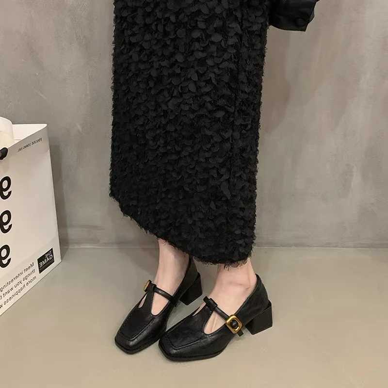 High Quality new autumn womens pump square toe leather brown buckle shoulder strap Mary Jens shoes elegant French style party dress shoes T241024