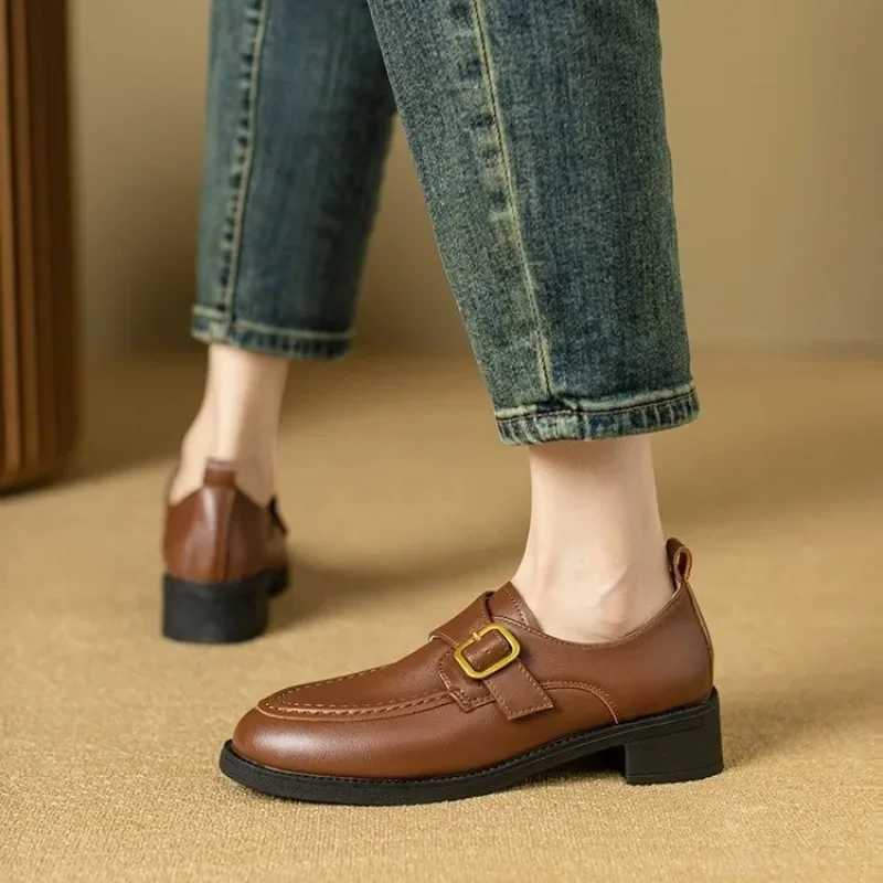 High Quality British style womens shoes flat shoes round toe casual womens shoes Oxford shoelaces fur prefabricated dress heel leather T241024