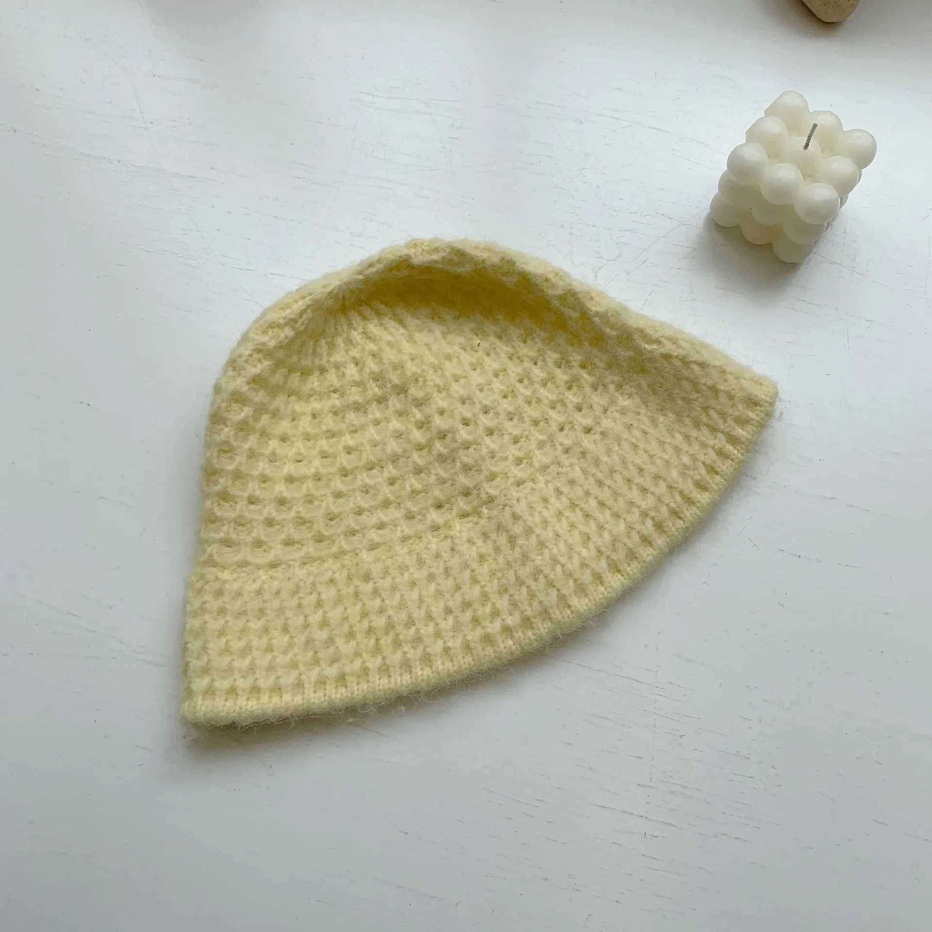 2022 New Ins Solid Color Fisherman Hat Womens Japanese Autumn and Winter Knitted Wool Bucket Hats Outdoor Leisure Panama CapX241025