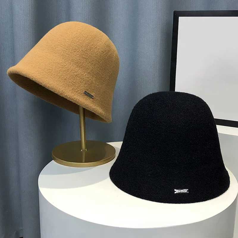 Retro Wool Bucket Hat for Women Autumn Winter Warm Fisherman Hat Outdoor Rock Climbing Warm Woolen Basin HatX241025