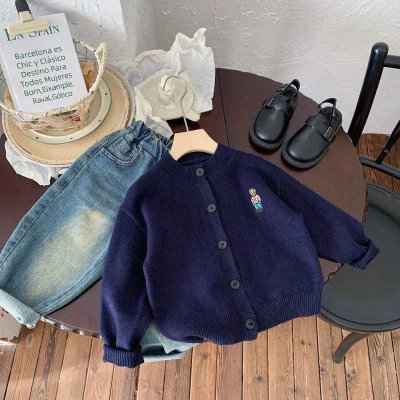 Childrens sweater 2024 autumn cartoon embroidery boys knitted cardigan wool sweater girls soft loose sweater W241025