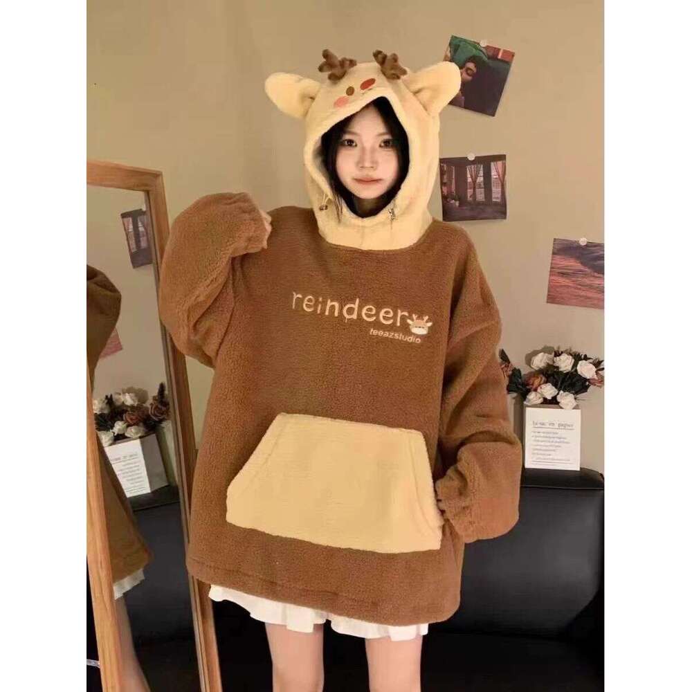 2023 Christmas New Cute Elk Hooded Sweatshirt Autumn Winter American Contrasting Loose Lambswool Hoodie Winter Clothes Women