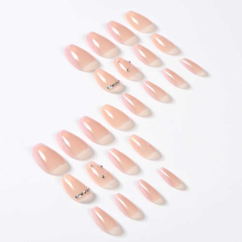 24pcs Short Square Head False Nails French Wearable Fake Nail Tips with Love Heart Designs Full Cover Acrylic Press On NailsXJ241025