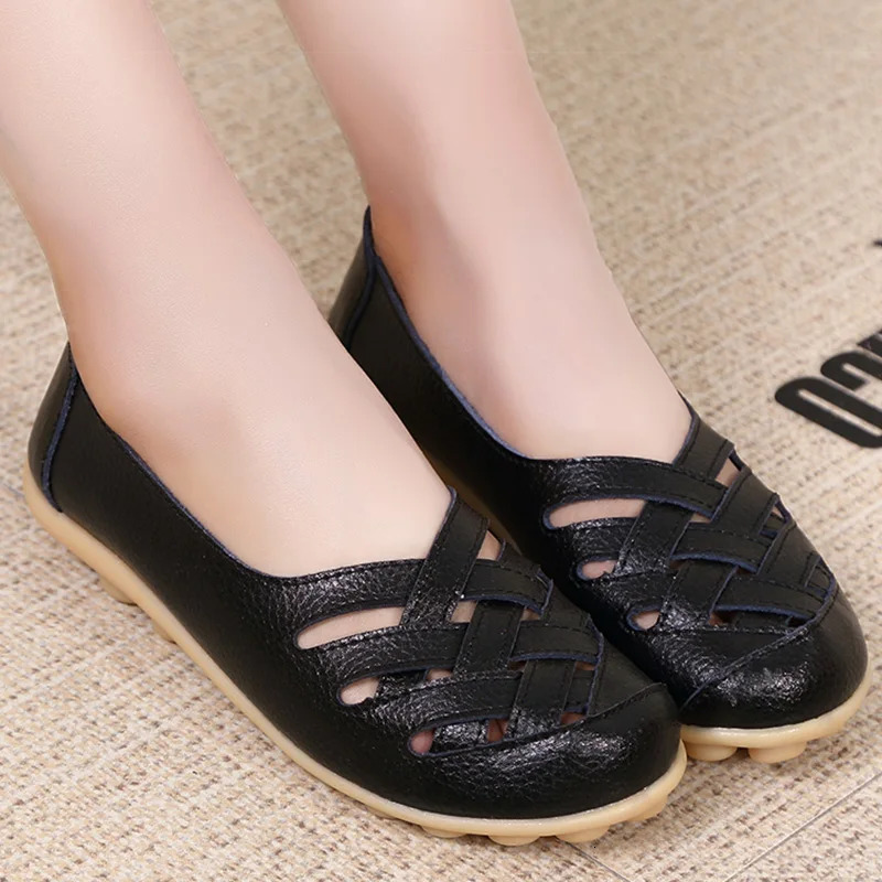 Womens soft leather flat shoes suitable for womens shoes comfortable Moccasins womens casual flat shoes free delivery womens shoes 241024