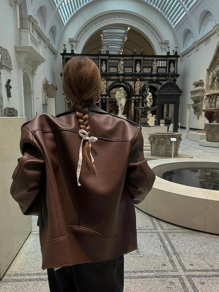 Retro collar leather jacket for women solid loose long sleeved zipper pocket jacket autumn womens motorcycle high street jacket 241025