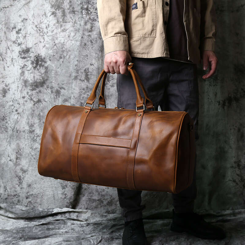 mens retro largecapacity travel crazy horse leather handbag top layer cowhide business trip shoulder bag