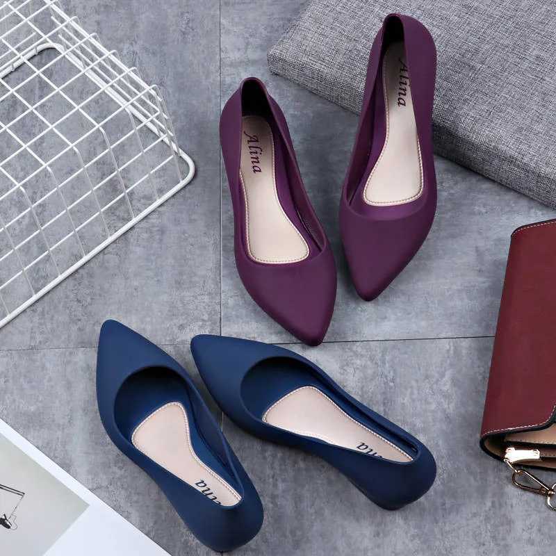 High Quality Pointed shallow wedge pump womens shoes for spring and autumn womens elegant and casual work low foot and smooth casual womens shoes T241