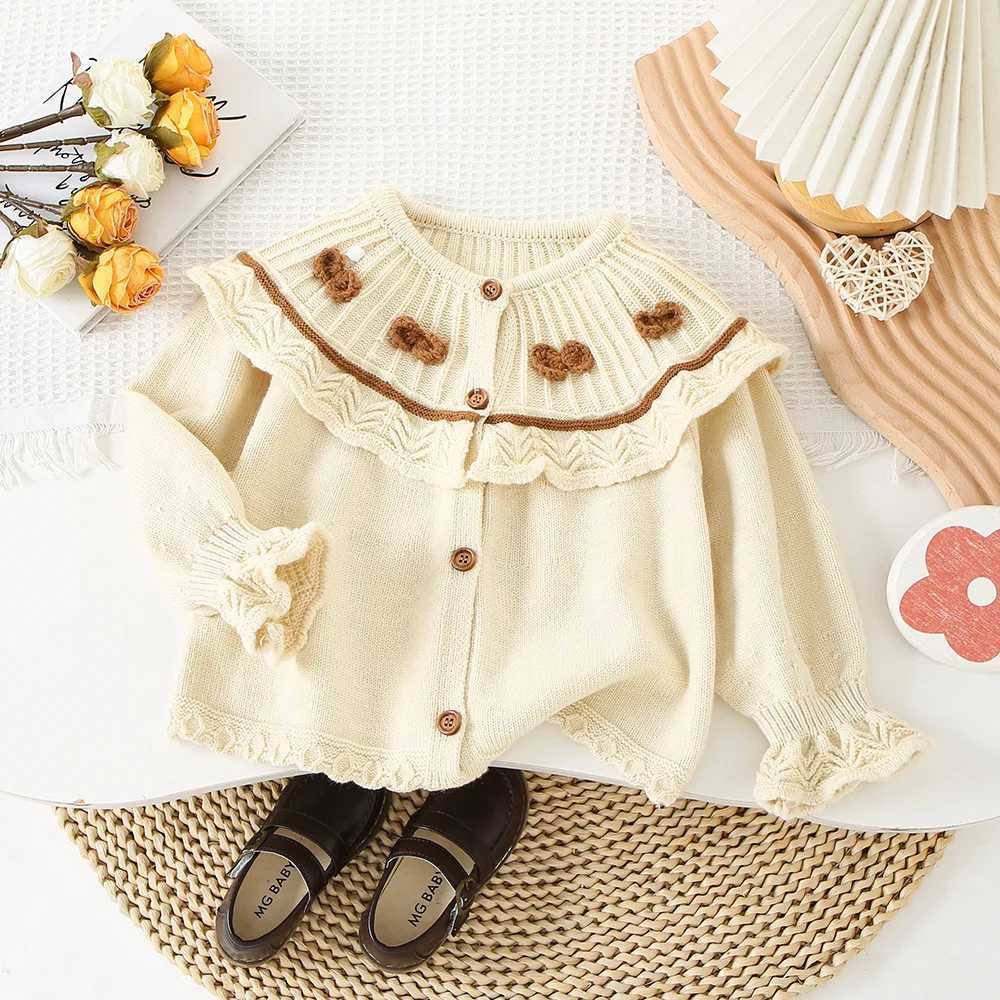 Childrens sportswear 3D flowers Korean knitted sportswear cardigans winter sportswear childrens clothing W241025