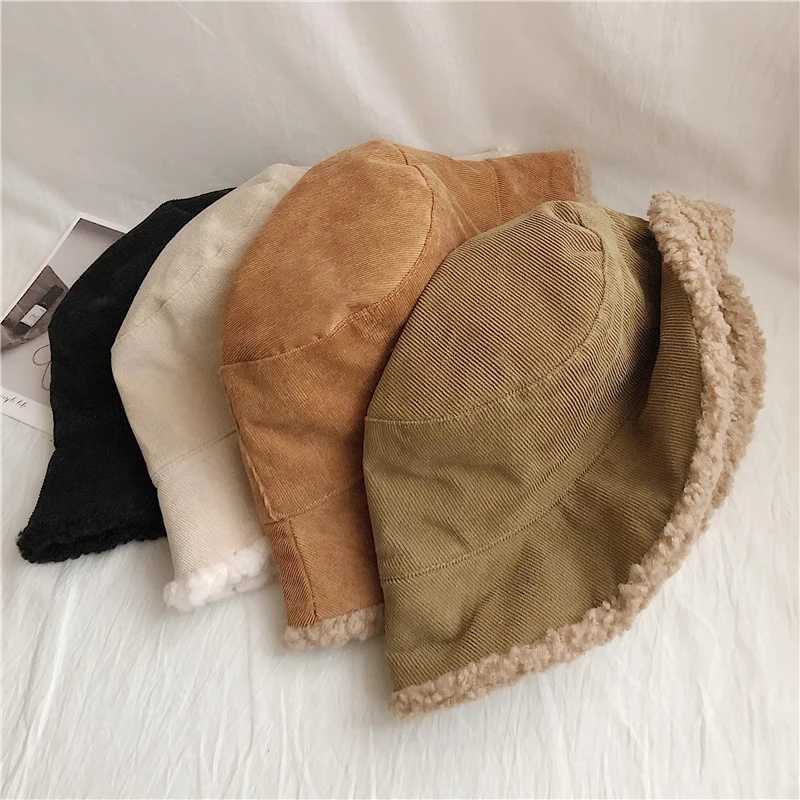 Outdoor Double Side Faux Fur Bucket Hat Women Winter Warm Lamb Wool Fleece Cap Corduroy Fisherman Cap Hats Sunscreen Panama CapsX241025