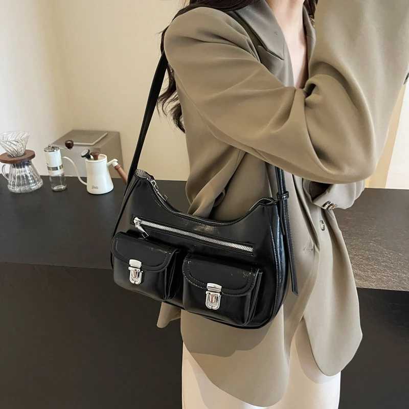 Women Fashion Shoulder Bag Adjustable Strap Pu Underarm Stylish Crossbody Multi Pockets Simple Armpit Chic Hobo 241025
