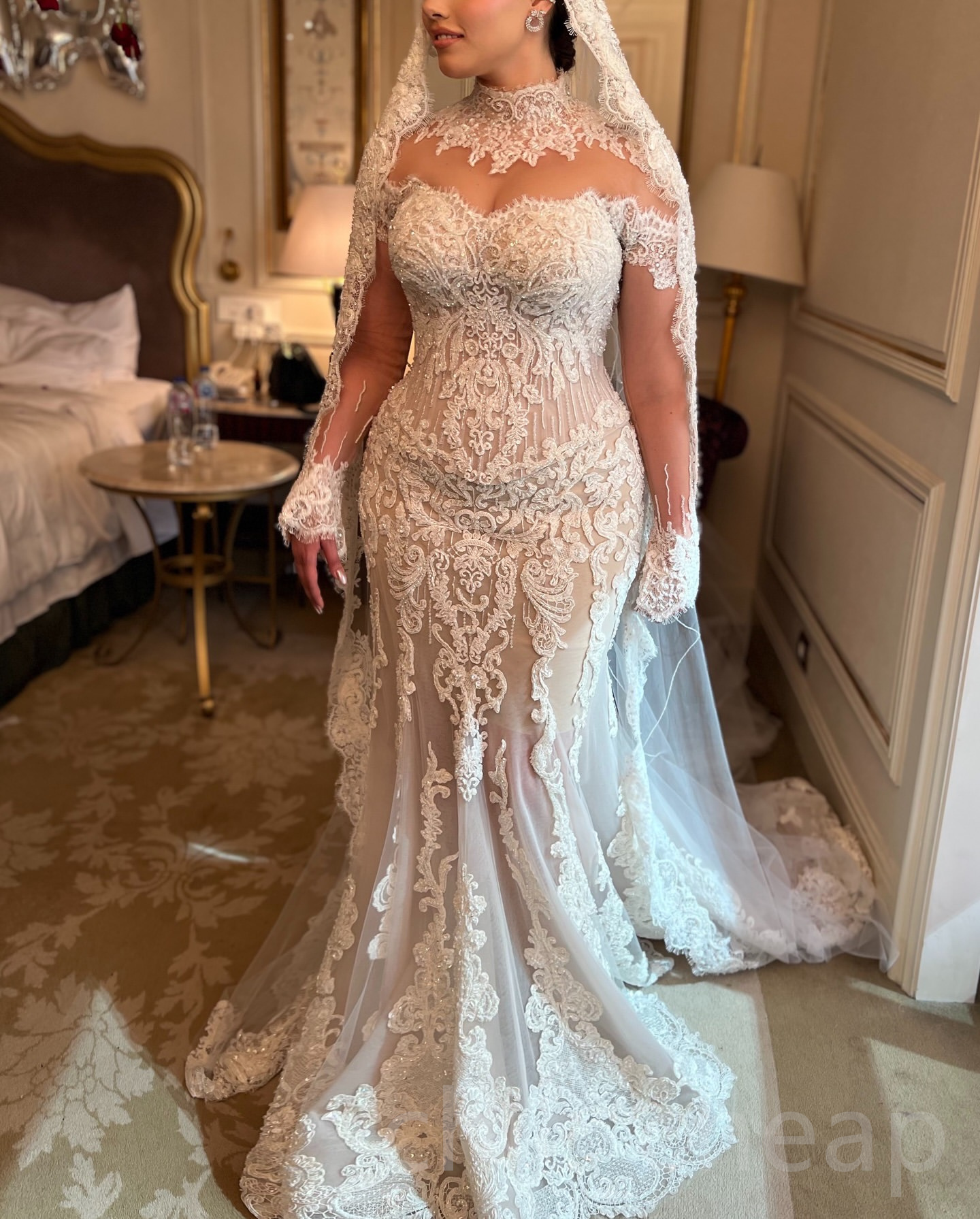 2024 Arabic Aso Ebi Plus Size Ivory Mermaid Wedding Dresses Beaded Lace Full Sleeves Vintage Illusion Bridal Gowns Dress ZJ044