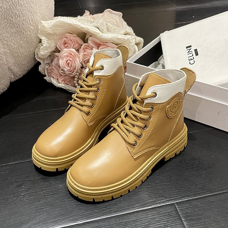 Women's Lace-up Martin Boots: Stylish 2024 Winter Short Boots with Free Shipping 4c44