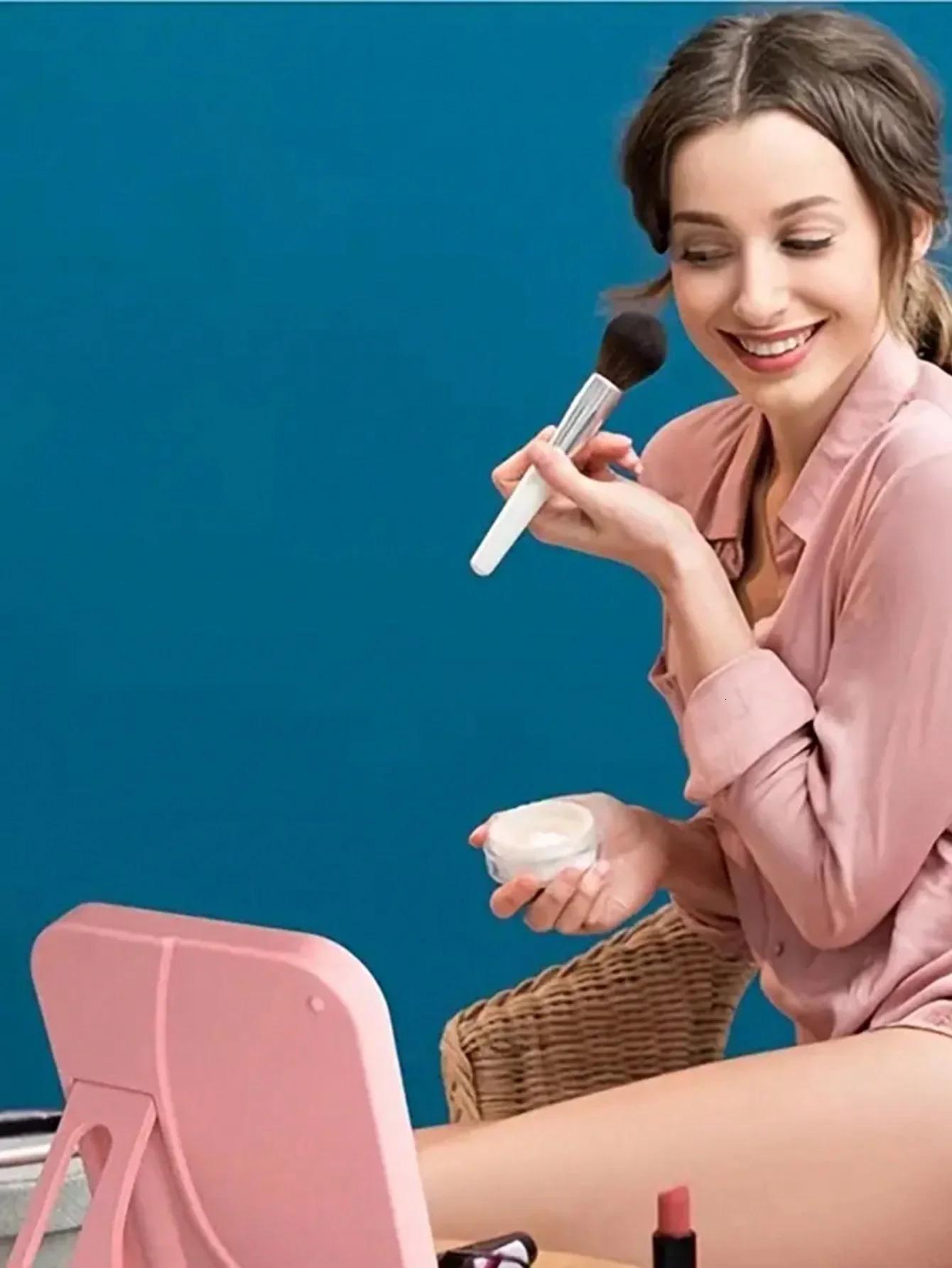 LED portable desktop dormitory makeup mirror with light square student folding powered by USB or 4 AA dry batteries 241024