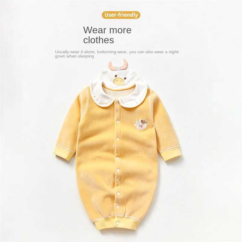 Baby Bodysuit Outgoing Warm and Plucked Mens and Womens Autumn Clothing Infant Romper Set Autumn and WinterXJ241025