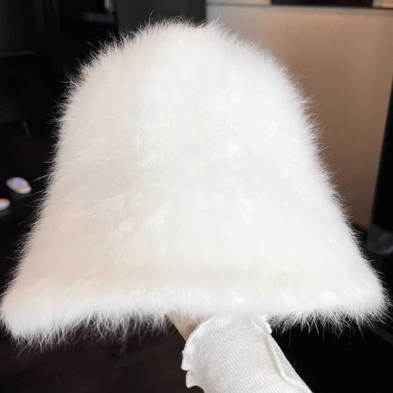 Rabbit Hair Fisherman Hat for Women Windproof Autumn-winter Basin Hat Head Round Plush Warm Black White Bucket Caps for WomenX241025