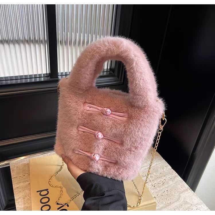 Chinese style furry small bag women fashionable hand-held bucket bag autumn plush chain crossbody bag 241015