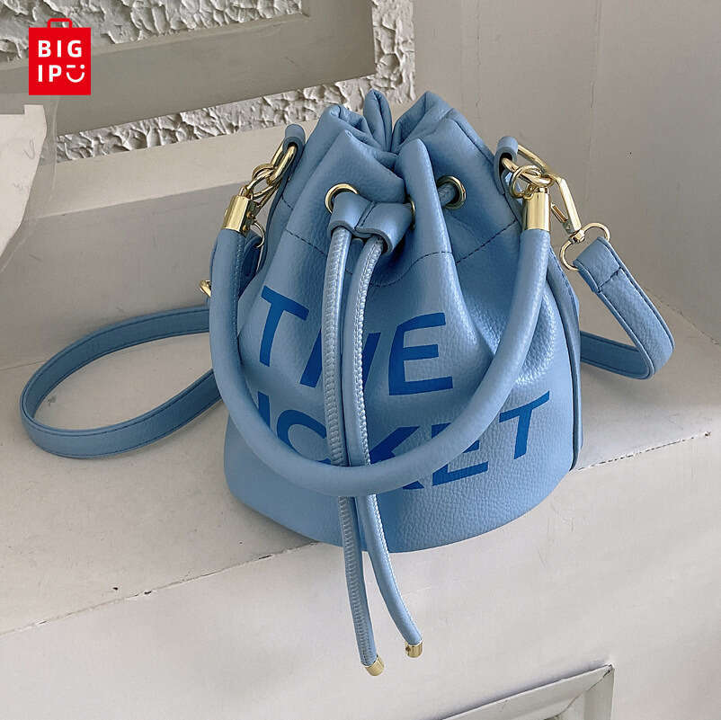 Designer Bag Luxury Band Designer Bucket Handbag And Purse Shoulder Crossbody Bag Women 2024 New Soft Leather Fashion Messenger Bag tote bag purse lux