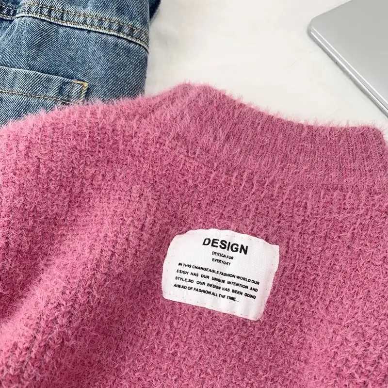 Childrens clothing sweater 2024 new Korean autumn and winter pink loose and classic knitted sweater W241025