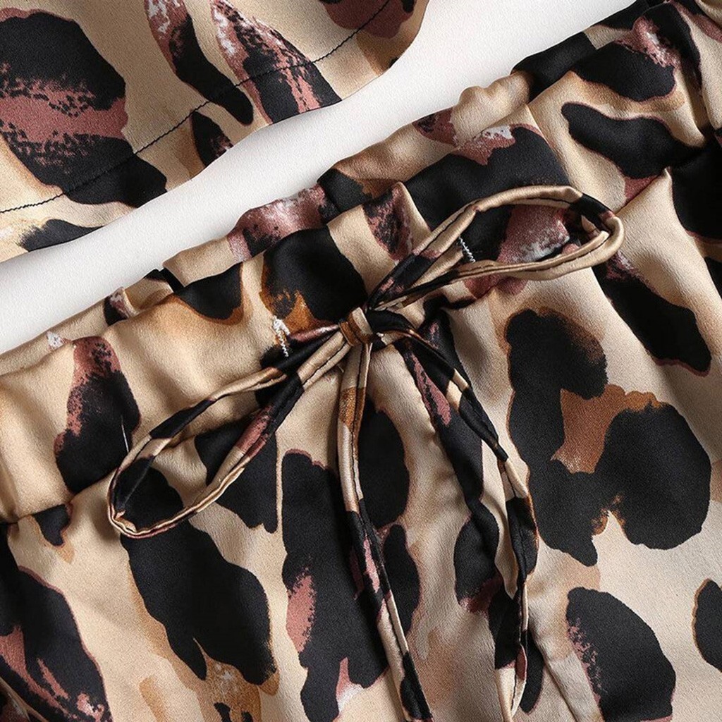 2025 New designer sexy and fashionable leopard print silk fashion Pamas satin exposed navel shorts set for women s sleepwear