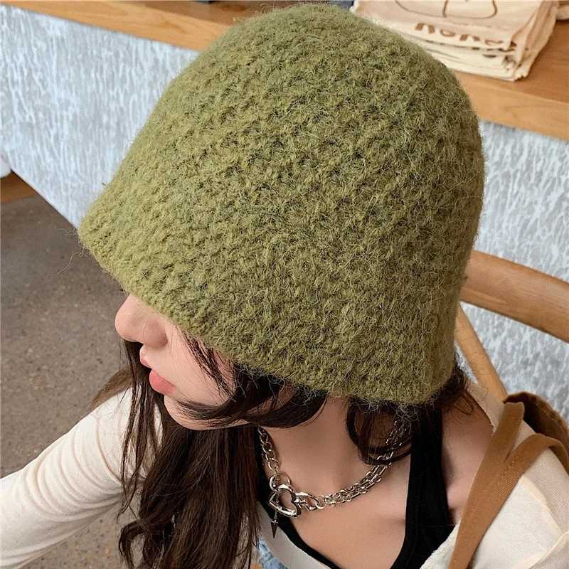2022 New Ins Solid Color Fisherman Hat Womens Japanese Autumn and Winter Knitted Wool Bucket Hats Outdoor Leisure Panama CapX241025
