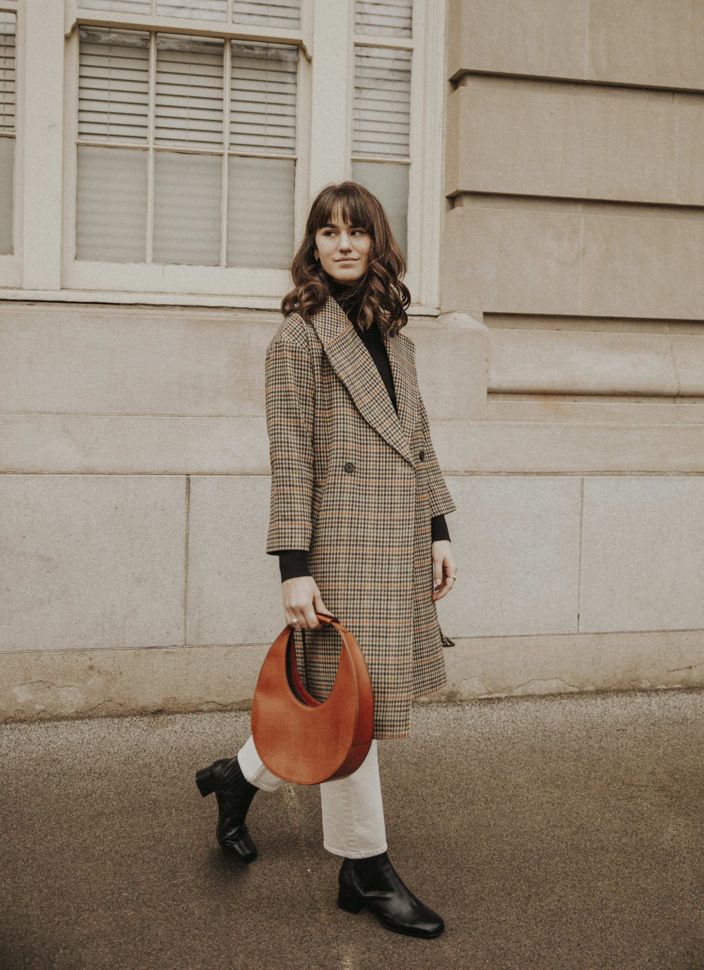 Woolen Coat For Women V Neck Loose Plaid Medium Long Coat Autumn Winter Sashes Women Business Party Dress Simple Formal Work Wear