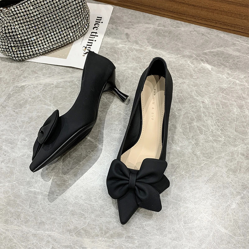 Black toe high-heeled shoes for women pump small size bow decoration thin high-heeled shoes for brides Laides Sapatos Femininos 241024