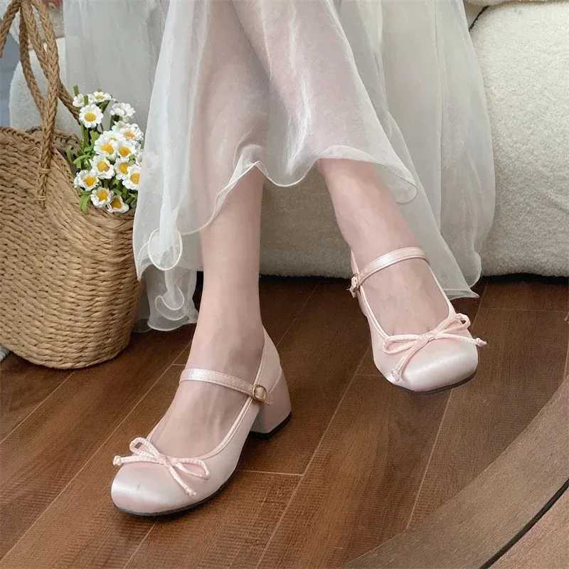 High Quality Spring and Autumn Thick High Heels Elegant Bow Lolita Shoes College Girls High Heels Fi Women Sandals T241024