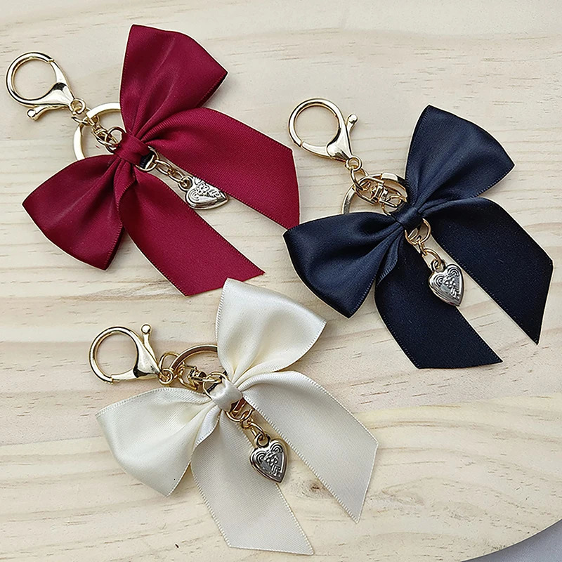 Ribbon Large Bow Keychain Gift Phone Bag Silk Pendant Car Key Holder Jewelry Romantic Charm Ornament Sweet 241017