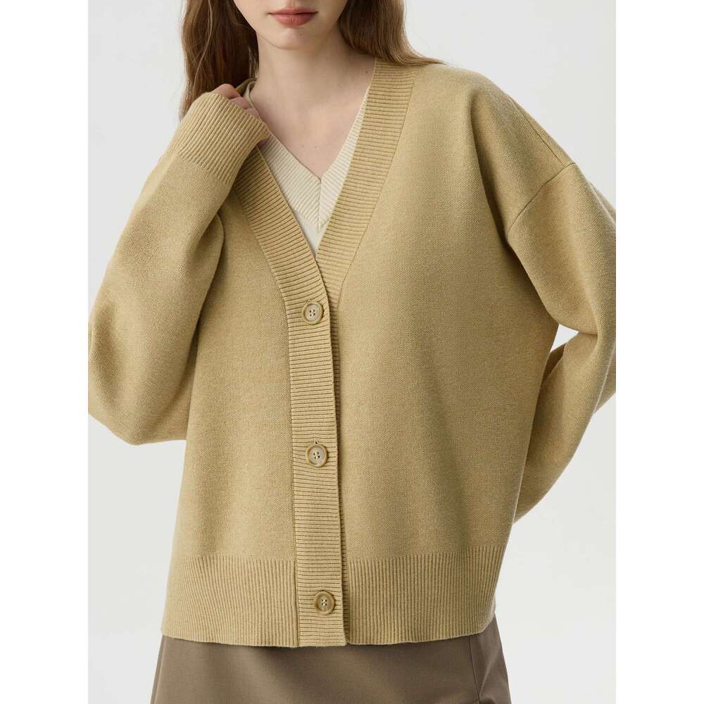 FSLE Fake Pieces Knitted Cardigan V Neck Two Color Warm For Women Commuter Cozy Sweater 2024 New Pullover 24Fs14175