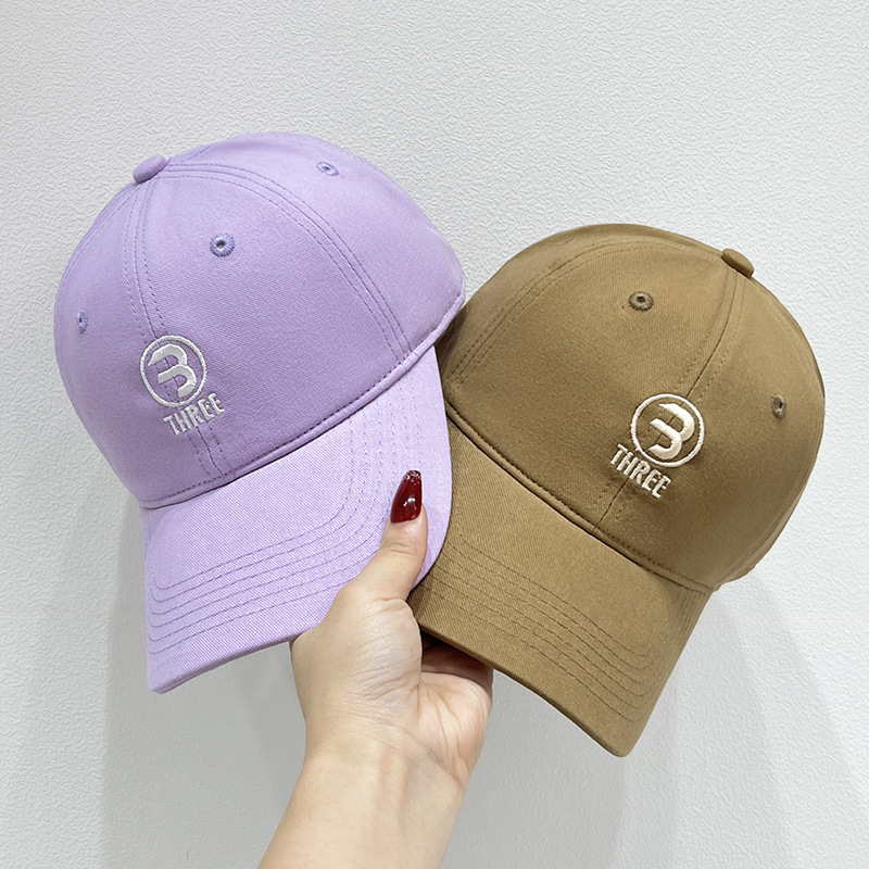 Free shipping New High Quality Caps Fashion Baseball hats Mens Womens Sports Caps Forward Cap Adjustable Fit Hat A timeless classic designer hat Y-10