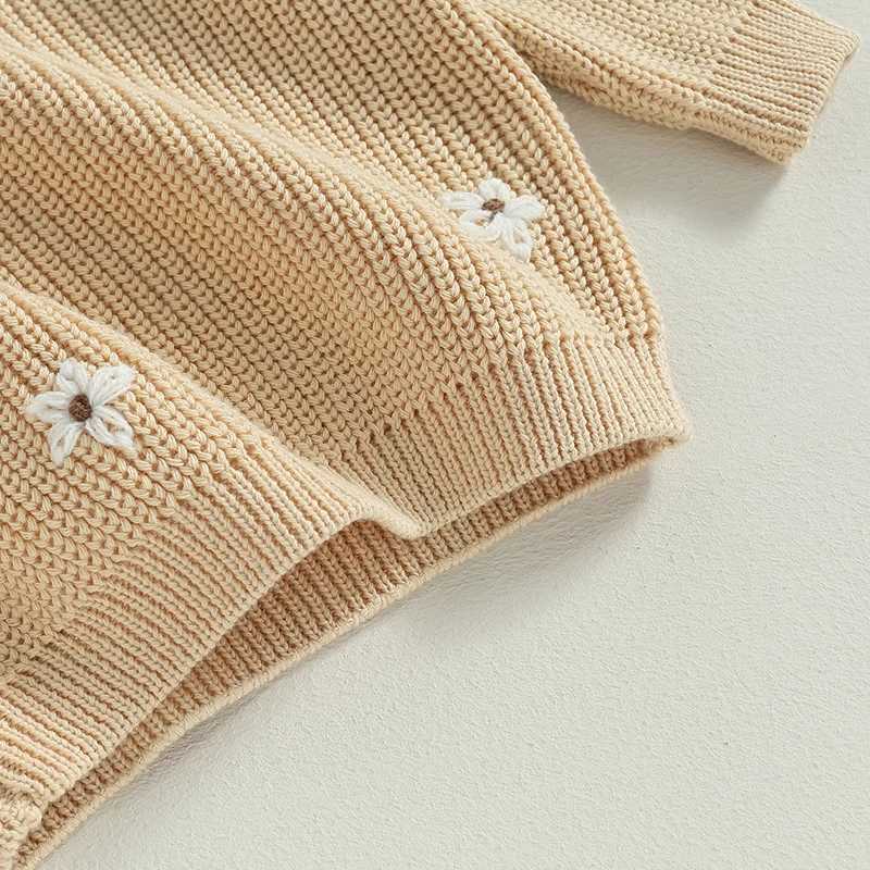 Newborn Baby Winter Flower Sweater 2023 Autumn Newborn Baby Clothing Pull up Knitted Childrens Sweater W241025
