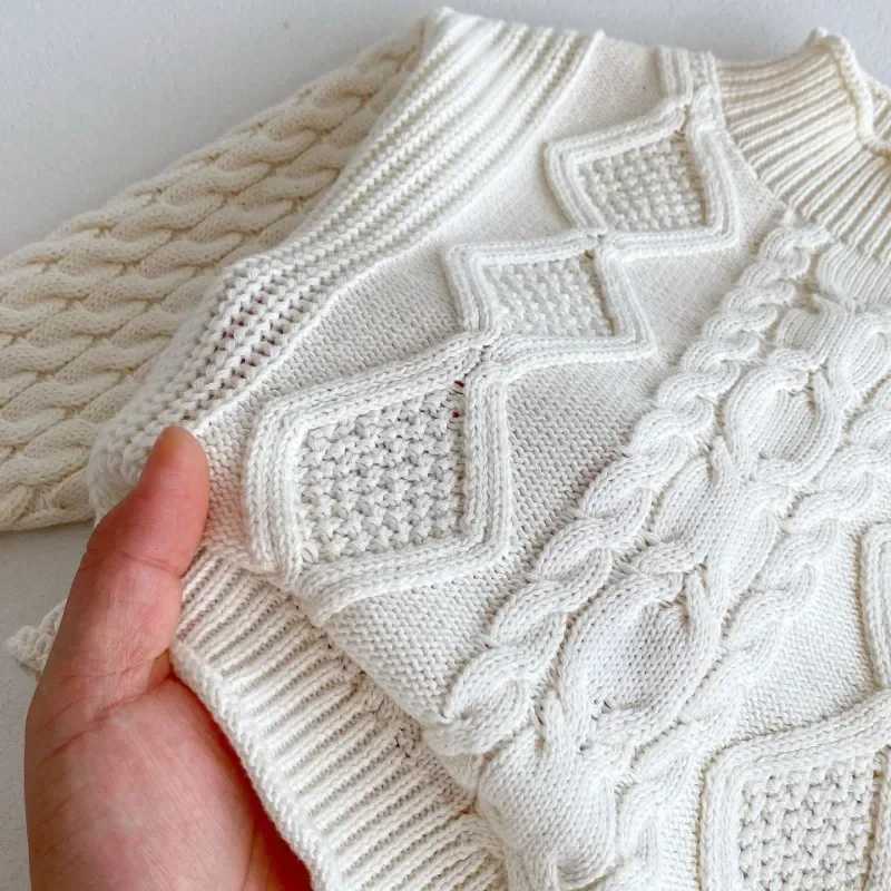 2024 Autumn/Winter Korean Childrens Pulley Sweater Boys and Girls Baby Knitted Thick Sweater Turtle Neck Loose Knitted W241025