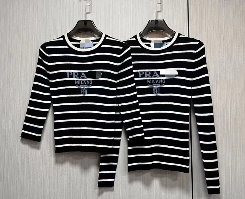 Worsted wool crew neck sweater Striped Sweaters for Women