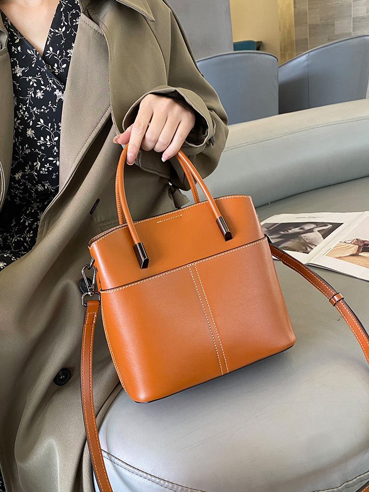 Cowhide Leather Shoulder Handbag For Women - 2025 Collection New Free Delivery Designer Bag