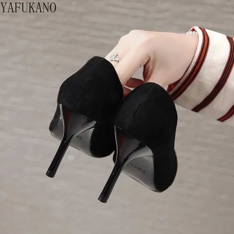 High Quality Hot womens shoes black angular toe suede professional office work shoes slim high heels sexy casual pump small size single shoes 32 33 T2