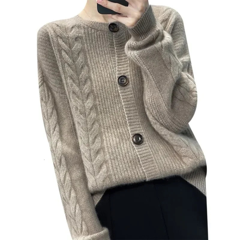 Spring 100 Pure Cashmere Sweater Coat Womens Loose Vintage Short Style Thickened Wool Knitted Cardigan 241021