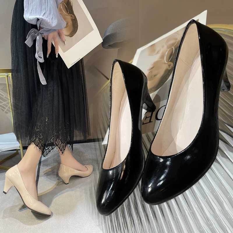 High Quality Four Seas High Heel Single Shoes Womens Low Heel Fi Pointed Shoes 5CM Thick Casual Leather Shoes Low Heel Work Shoes T241024