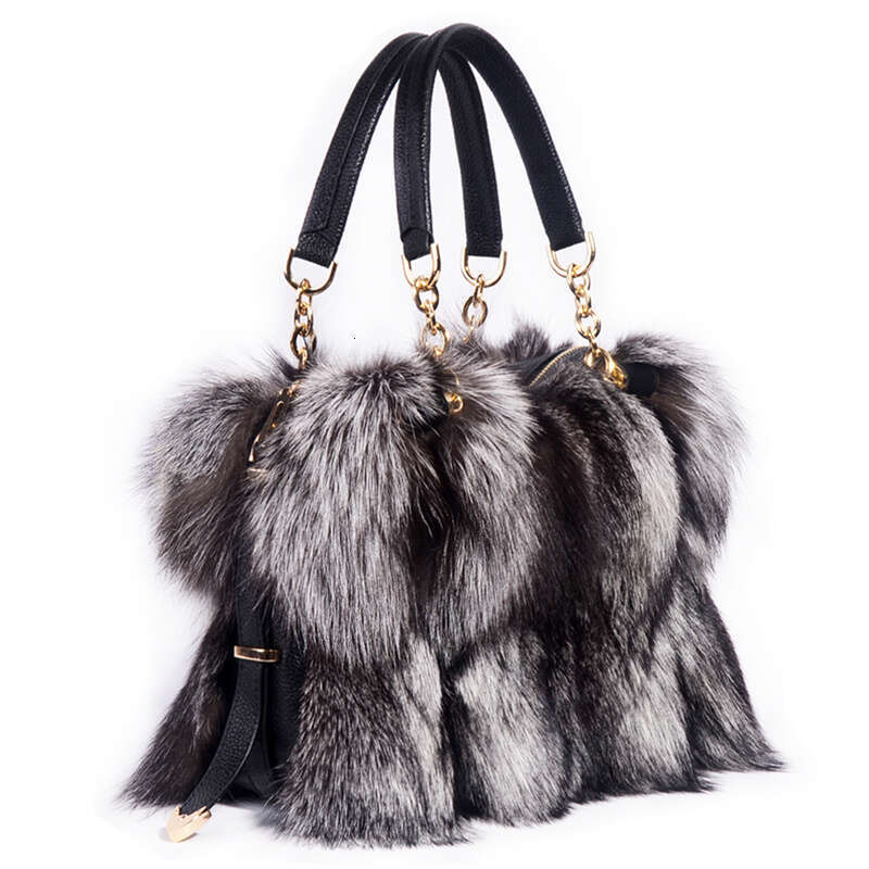 2023 New Clothing Designer Soft Fox Hair High-End Handbag Fashion Large Capacity Charm Women's Special Fur Bag