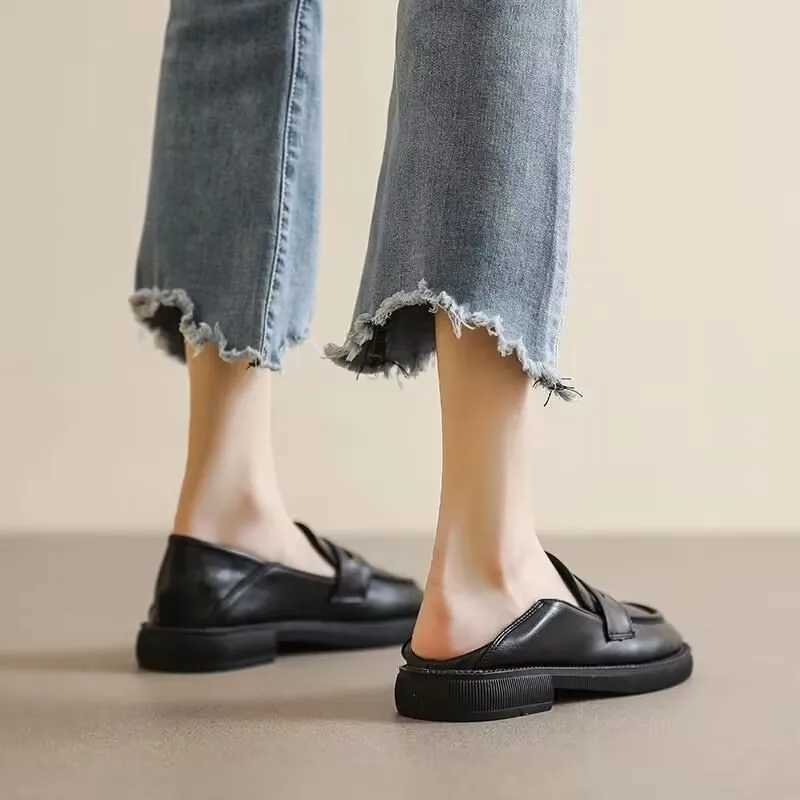 High Quality New Womens Leather Shoes UK Square Toe Low Foot Mat Daily Sliding Casual Shoes Academy Style JK Shoes Lolita Pump T241024