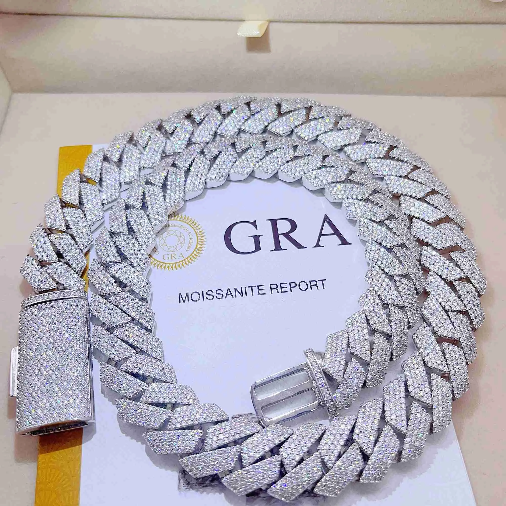 Iced Pass Diamond Tester Sterling Silver Necklace Vvs Moissanite Cuban Link Chain