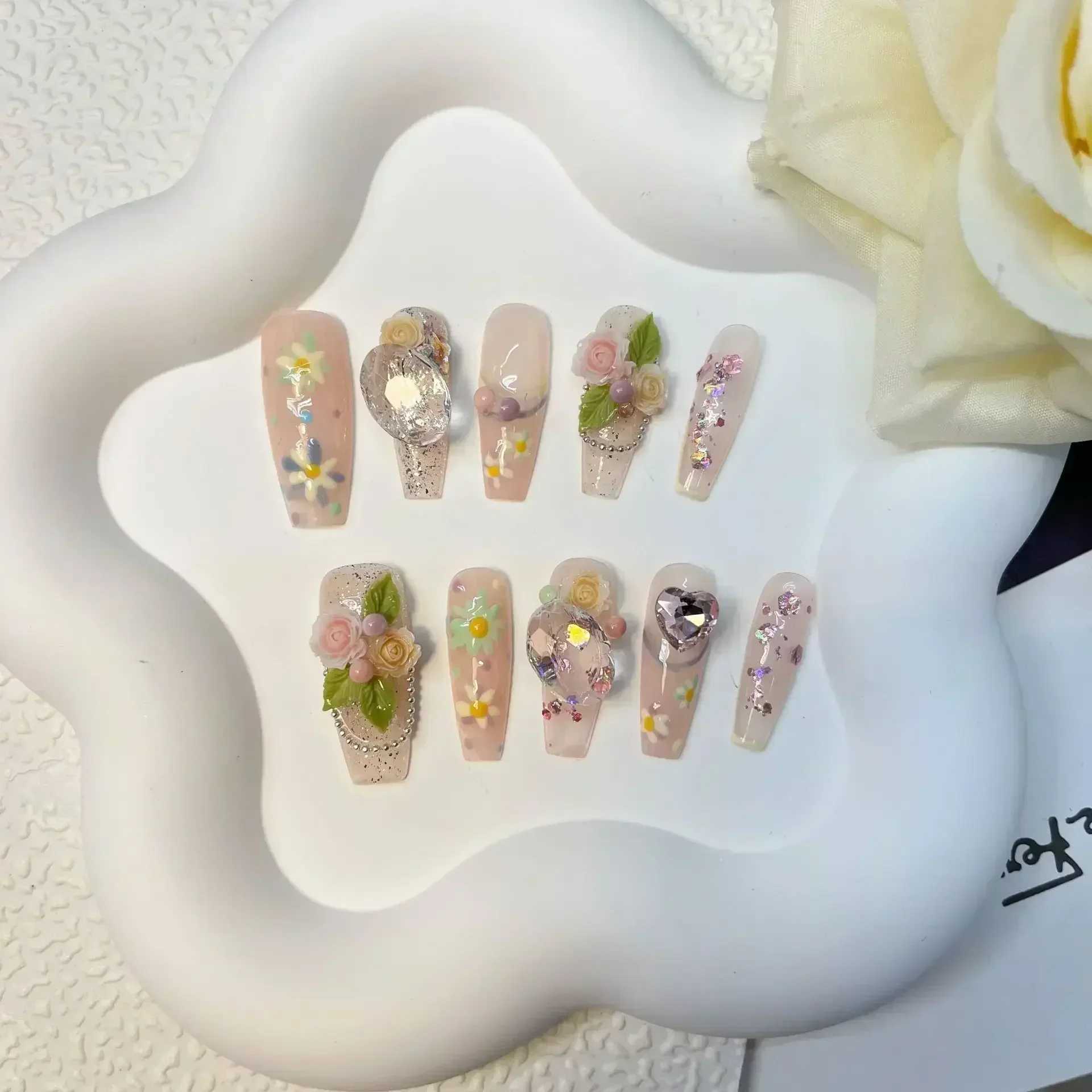 10Pcs Handmade Press On Nails Pink Fake Nails 3D Love Heart Moon Butterfly Rhinestone Design Y2k False Nail Full Cover Nail TipsXJ241025