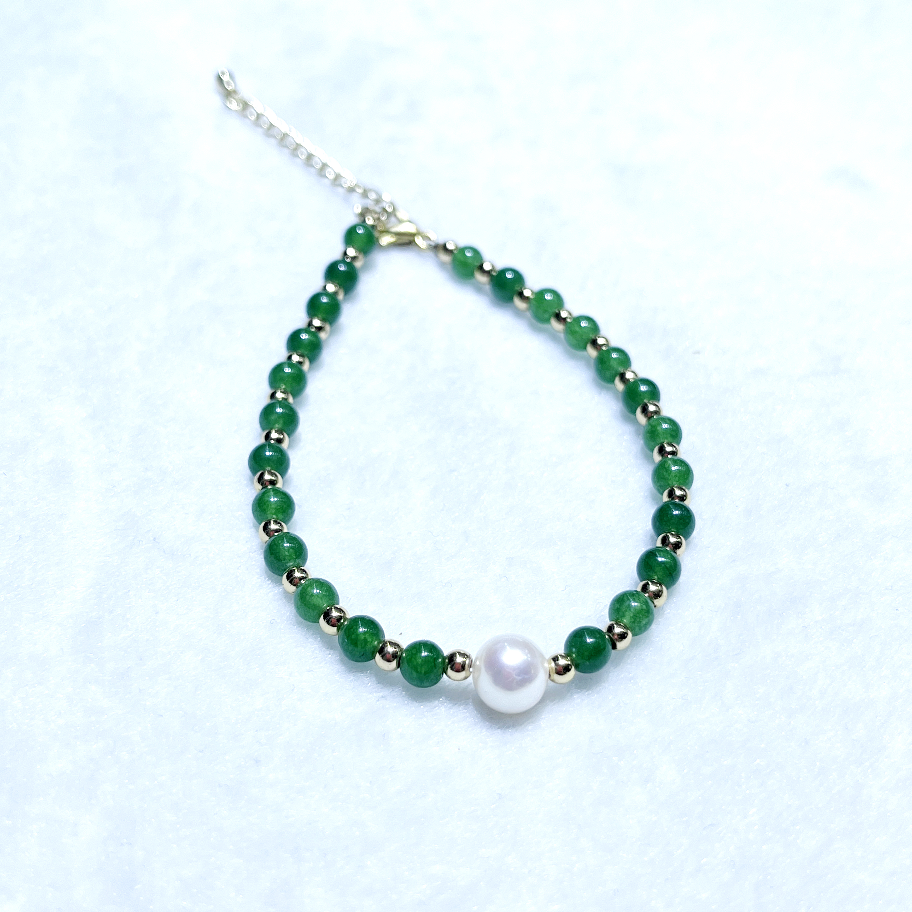 New Arrival Trendy Adjustable Bracelets Elegant Delicate Pearl Bracelets Bright Green Natural Stone Bracelets for Women