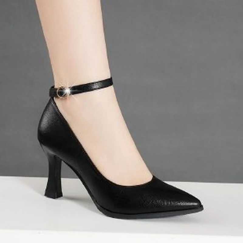 High Quality Summer New Fi Pointed Toe Shallow Womens Shoes with Thick Heels and Black Simple Work Shoes with Word Buckle T241024