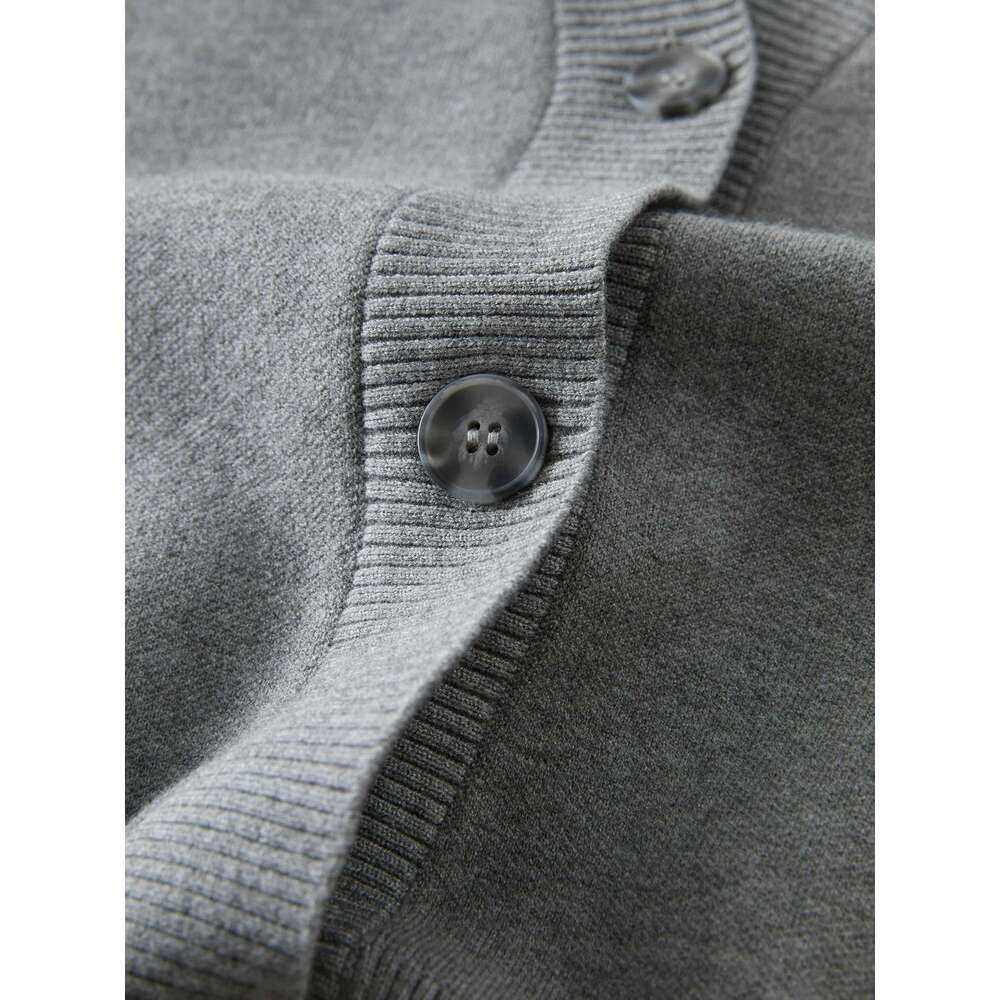 FSLE Fake Pieces Knitted Cardigan V Neck Two Color Warm For Women Commuter Cozy Sweater 2024 New Pullover 24Fs14175