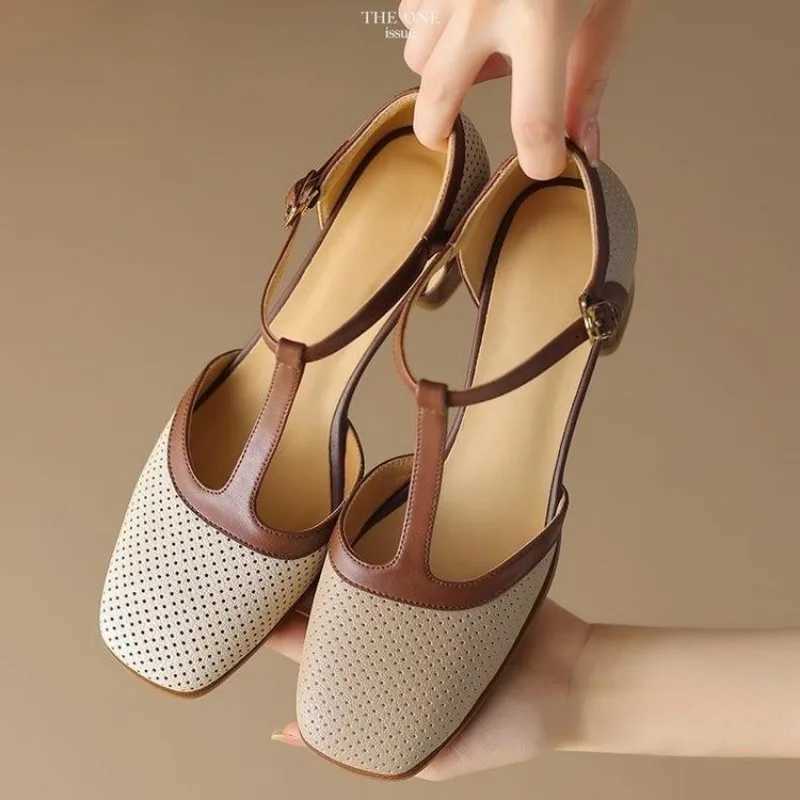 High Quality Summer New Square Head Hollowed out Bow Head Sandals Womens Medium High Heels Thick Breathable High Heels T241024