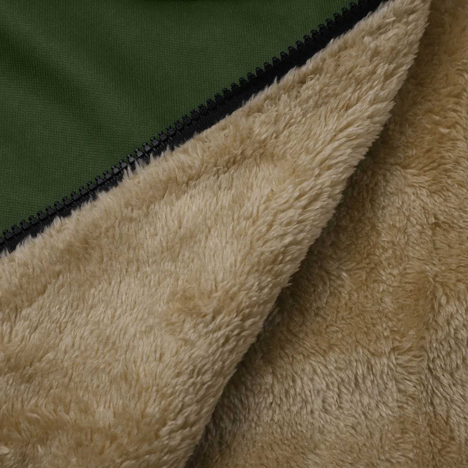 Mens plush lined hooded jacket Gothic retro thick hot hooded jacket with multiple pockets solid color Lambswool lined jacket W241024