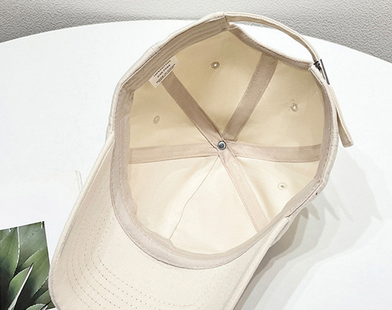 Free shipping New High Quality Caps Fashion Baseball hats Mens Womens Sports Caps Forward Cap Adjustable Fit Hat A timeless classic designer hat U-8